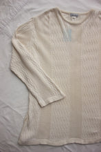 Load image into Gallery viewer, Vintage Cream Knit - (L)
