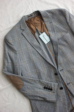 Load image into Gallery viewer, Tartan Blazer - (XL-XXL)
