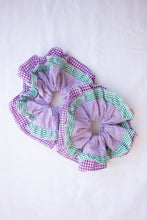 Load image into Gallery viewer, Scrunchie - Green/Lilac ♻️💜
