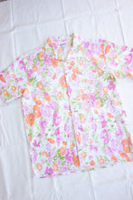 Load image into Gallery viewer, Tom Shirt - Pink/Orange Floral (XL)
